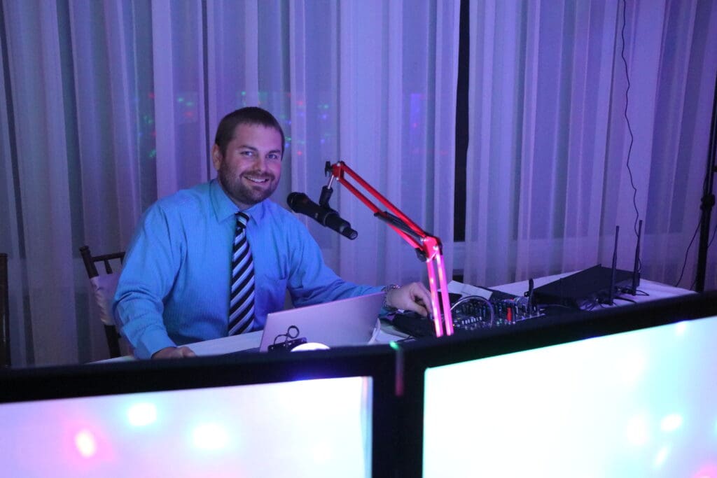 DJ Jason Hinkle